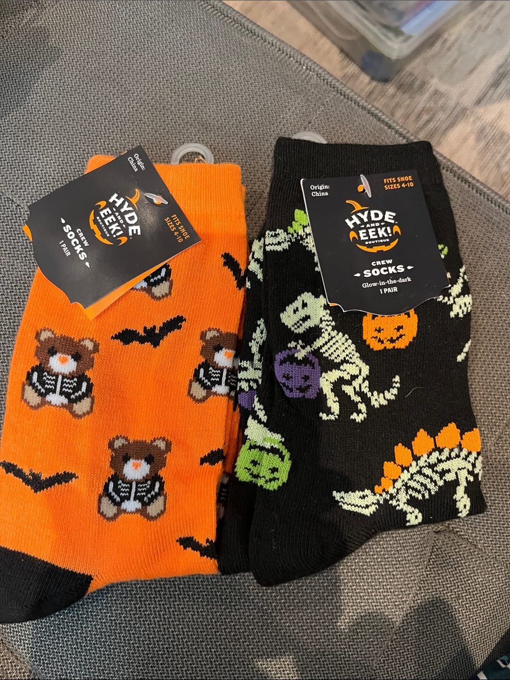 Hyde &EEK 2 pair Halloween socks